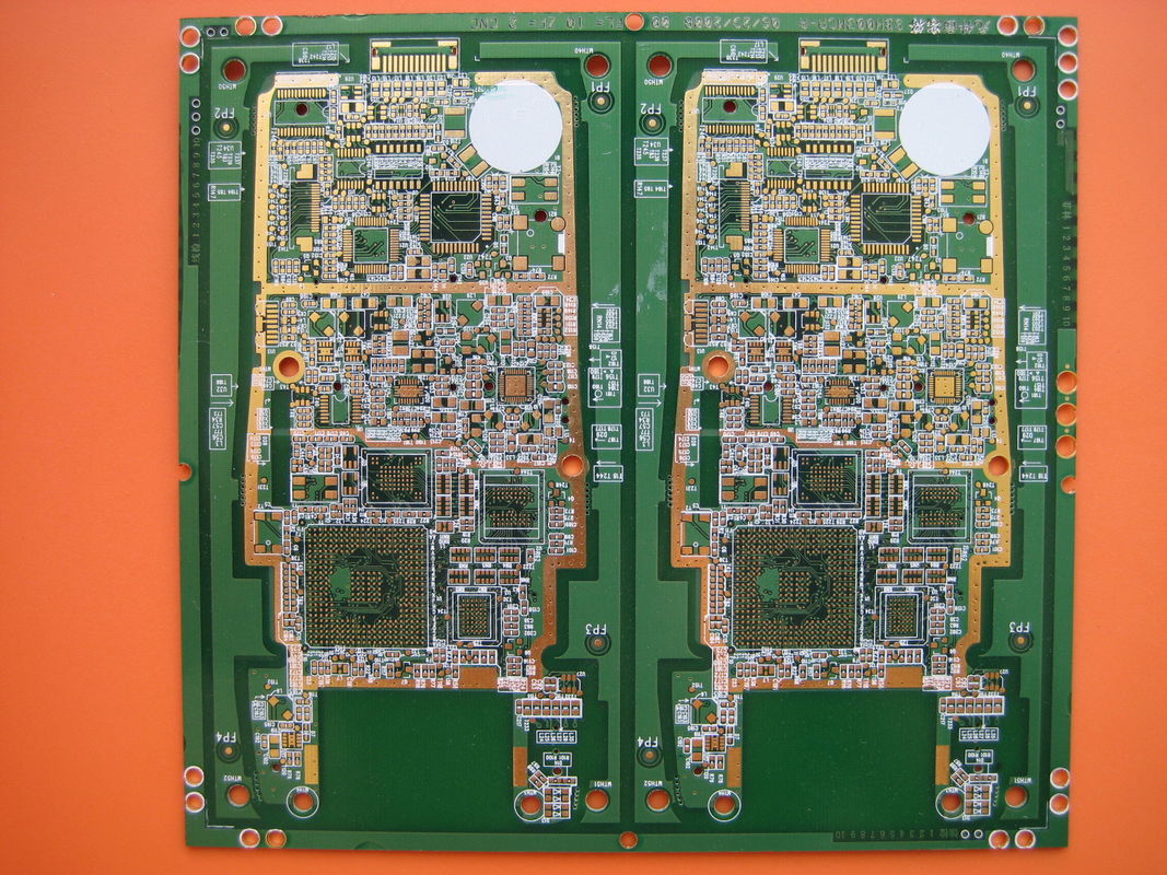 Ultra-dichte HDI-circuit board met 0,15 mm Minimum Hole Lijn breedte Lijn afstand 2 Mil goldfinger 150U