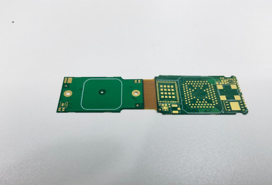 HDI Rigid Flex PCB met ENIG oppervlakte afwerking 4 laag Fr4/Polyimide HDI 1+N+1