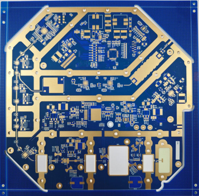 Geavanceerde HDI-PCB's met elke laag voor apparaten Min. Ringvormige ring 3 mil Dikte 0,2 mm-6,0 mm Minimale lijnbreedte / afstand 3 mil/3 mil