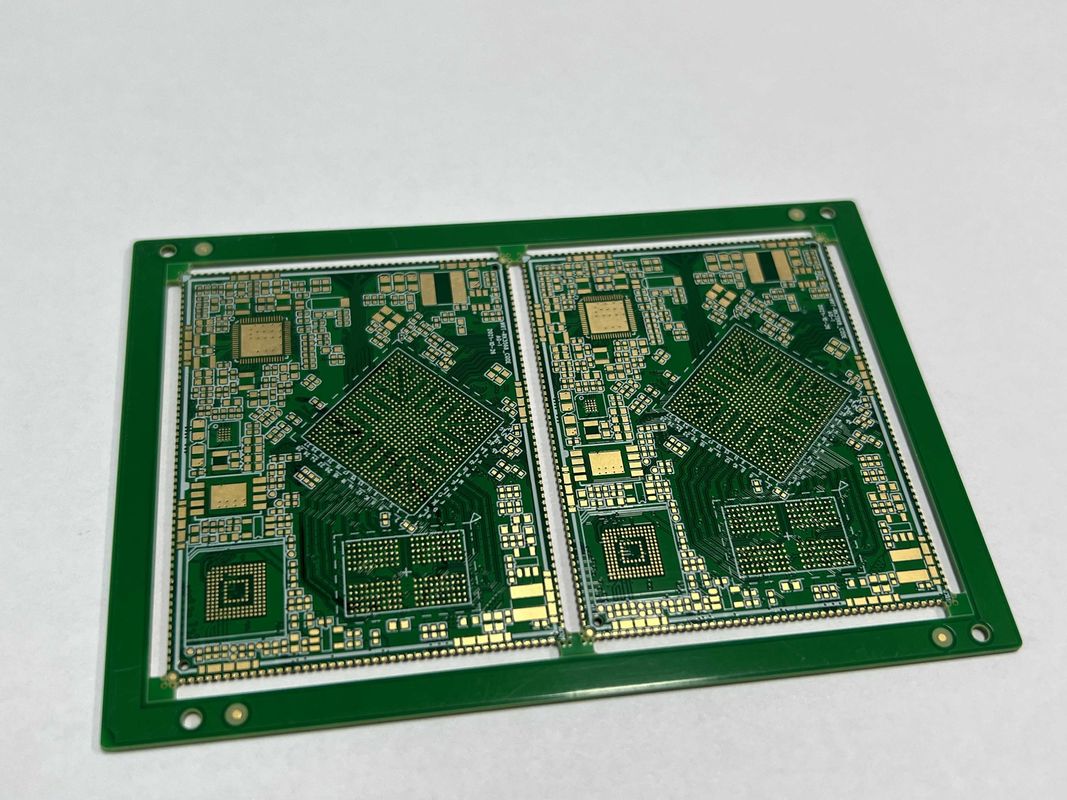 Ja Impedantiebeheersing HDI-PCB-bord met een halve opening en een minimale opening van 0,15 mm