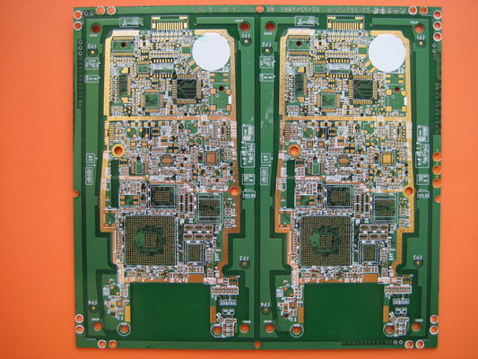 Ultra-dichte HDI-circuit board met 0,15 mm Minimum Hole Lijn breedte Lijn afstand 2 Mil goldfinger 150U